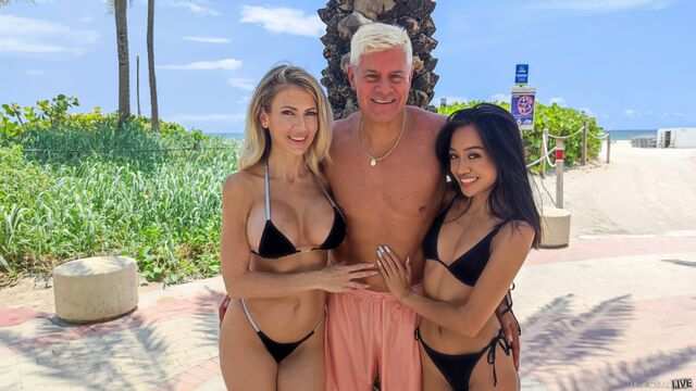 Зрелый мачо балдеет от страстного секса втроем с молодыми...